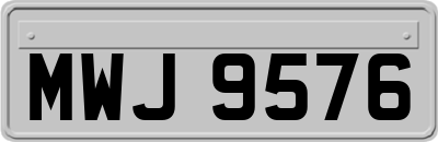 MWJ9576