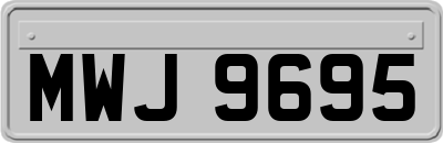 MWJ9695