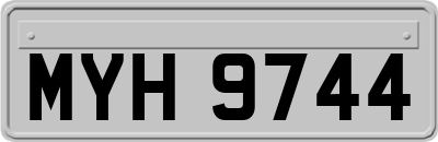 MYH9744