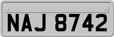 NAJ8742