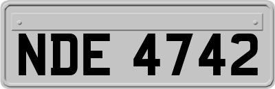 NDE4742