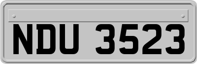 NDU3523