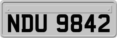 NDU9842