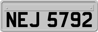 NEJ5792