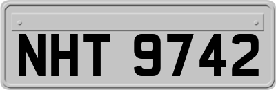 NHT9742