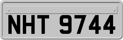 NHT9744
