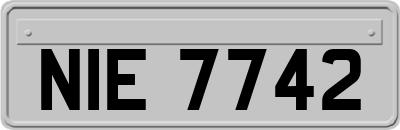 NIE7742