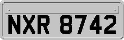 NXR8742