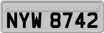 NYW8742