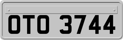 OTO3744