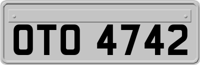 OTO4742