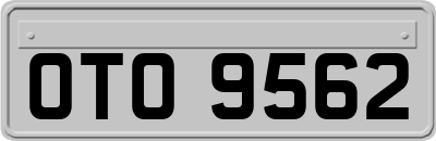 OTO9562