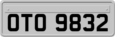 OTO9832