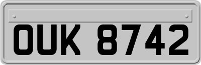OUK8742