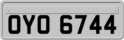 OYO6744