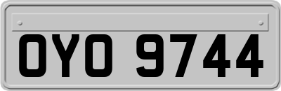 OYO9744