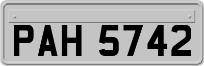 PAH5742
