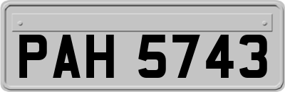 PAH5743