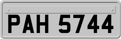 PAH5744