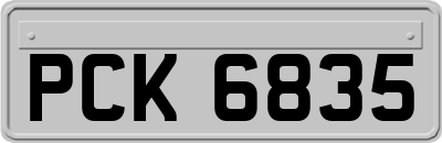 PCK6835