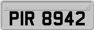 PIR8942