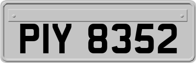 PIY8352