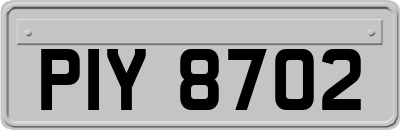 PIY8702