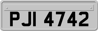 PJI4742