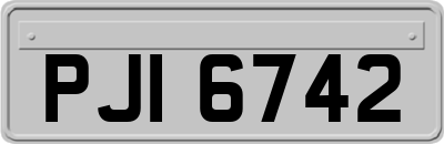PJI6742