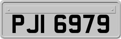 PJI6979
