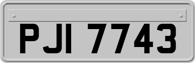 PJI7743
