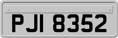 PJI8352