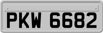 PKW6682