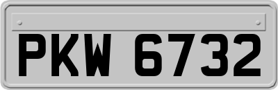 PKW6732