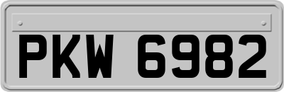 PKW6982