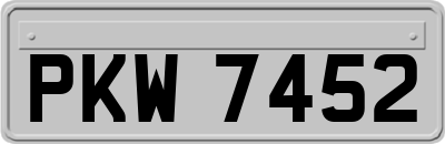 PKW7452