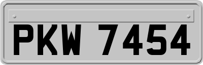 PKW7454