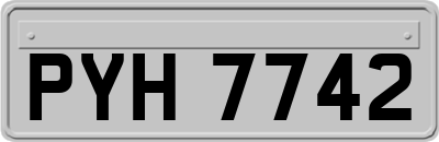 PYH7742