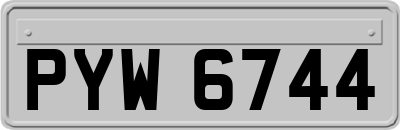 PYW6744