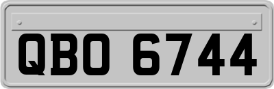 QBO6744