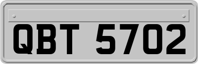 QBT5702