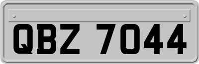 QBZ7044
