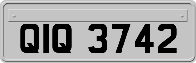 QIQ3742
