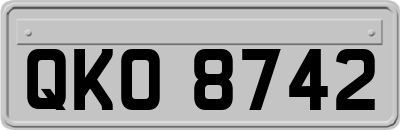 QKO8742