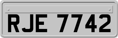 RJE7742