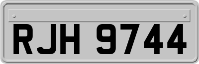 RJH9744