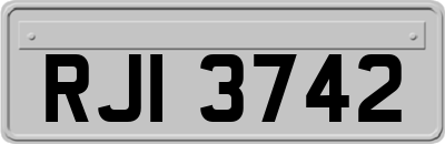 RJI3742