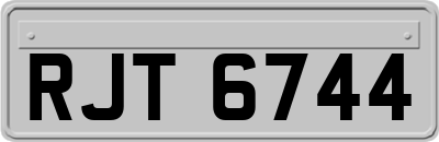 RJT6744