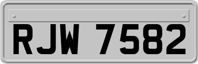 RJW7582