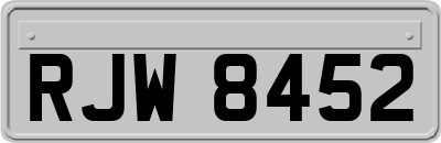 RJW8452